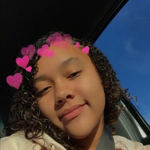 Meet your Posher, Charisma